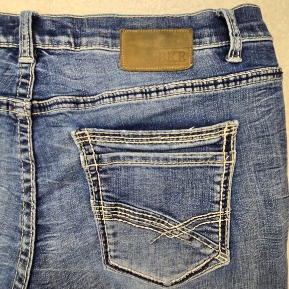 BKE Buckle Nolan Jeans 38x32 Straight Fit Blue Feather Whisker y2k 2000s (36x30) - Picture 8 of 14